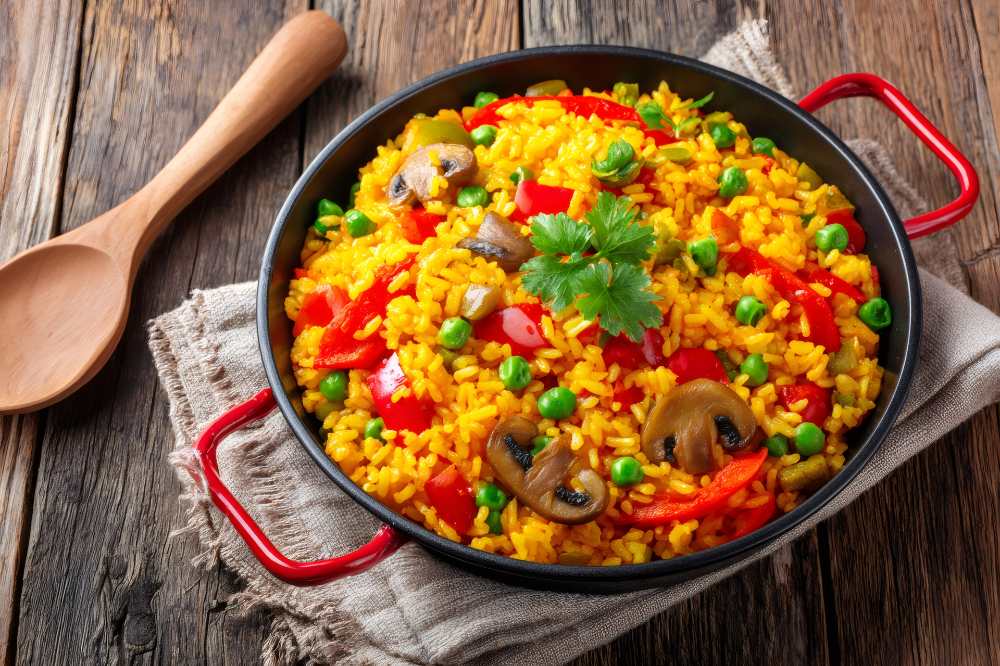 Paella Style Vegetarian Rice serve in a pan